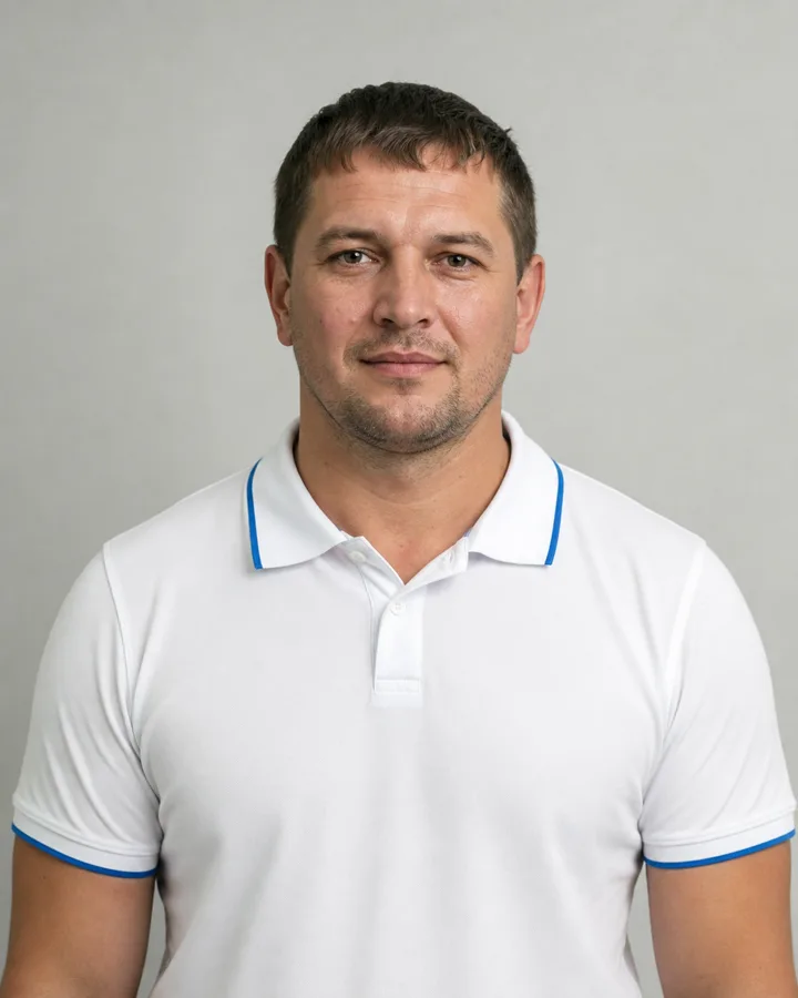 Алексей Кравцов, Специалист по уборке после ремонта Clinero