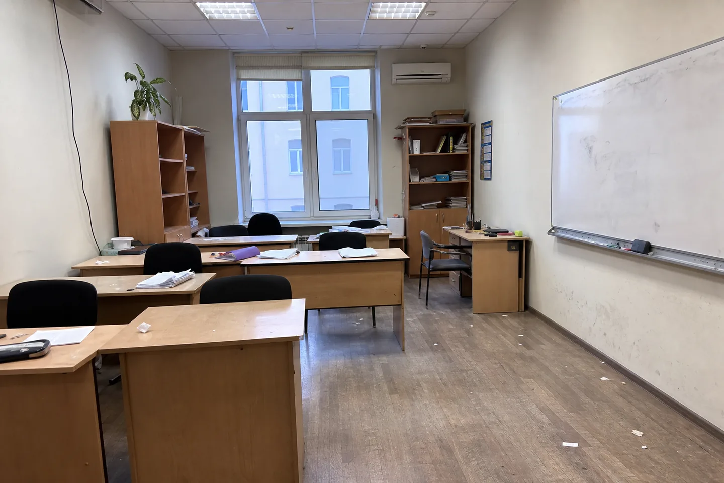 Комплексная уборка учебного центра: до уборки