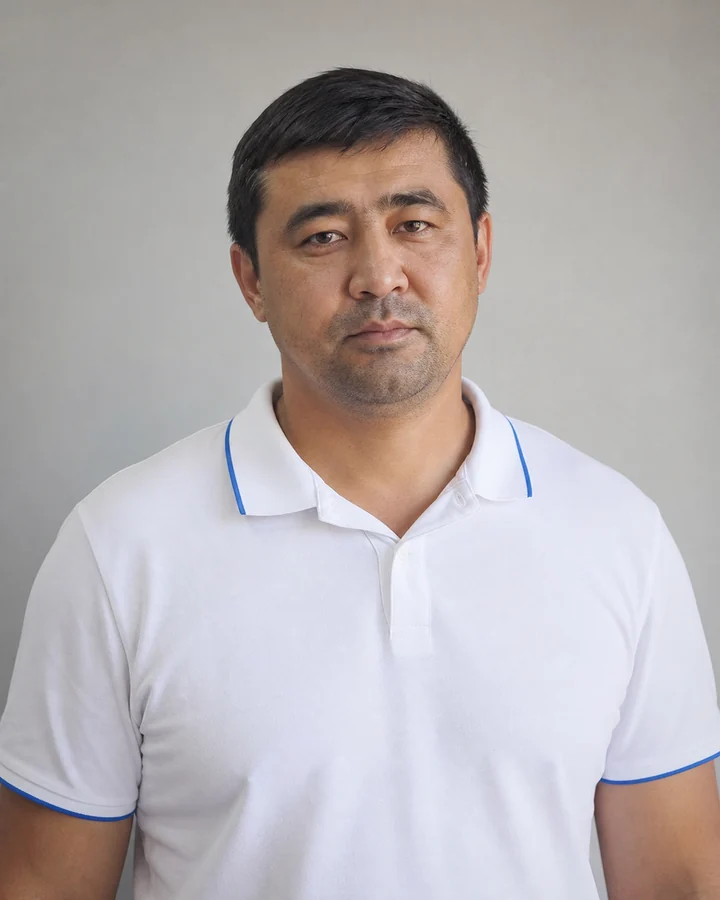 Рустам Юлдашев, специалист Clinero в Санкт-Петербурге